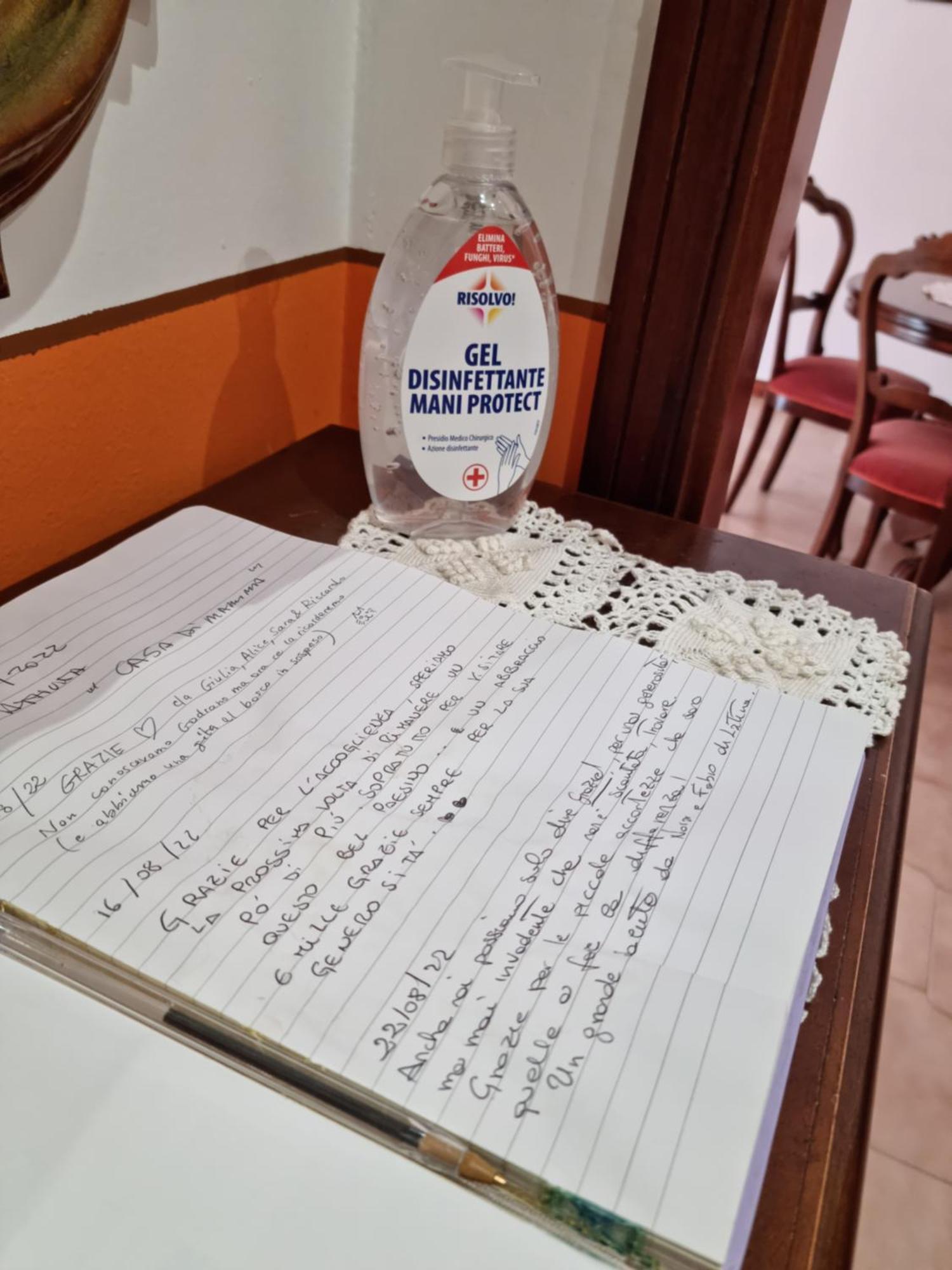 Casa Di Mamma Διαμέρισμα Godrano Εξωτερικό φωτογραφία